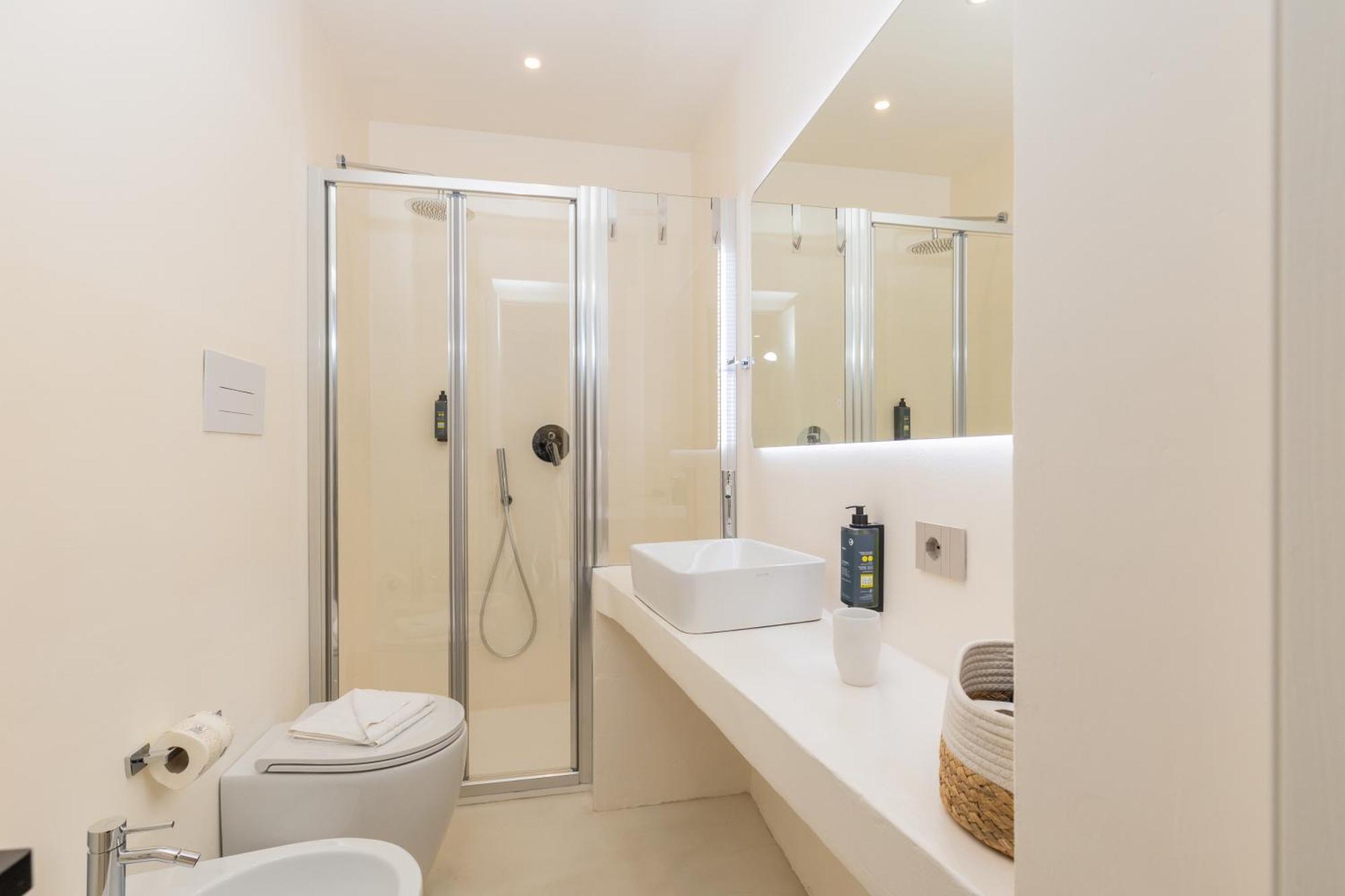 Ausentu Guest House Тортолі Екстер'єр фото